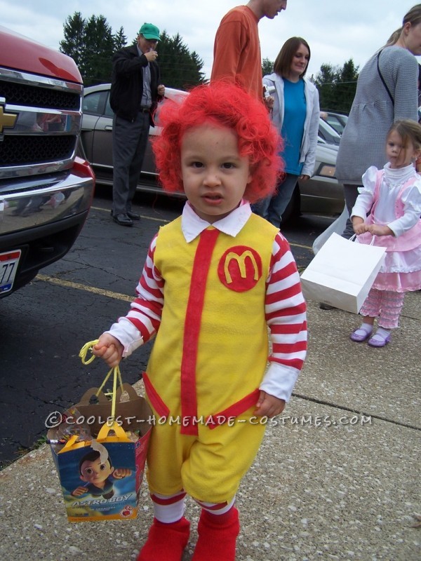 Fun Kids Couple Costume: Ronald McDonald and His Little Server Girl