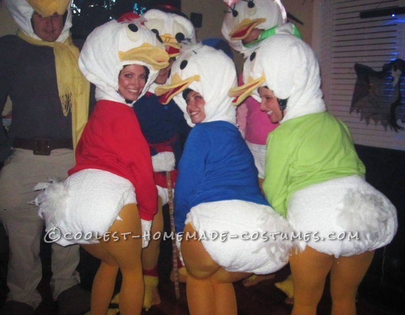 Coolest Homemade Disney Duck Family Halloween Group Costume