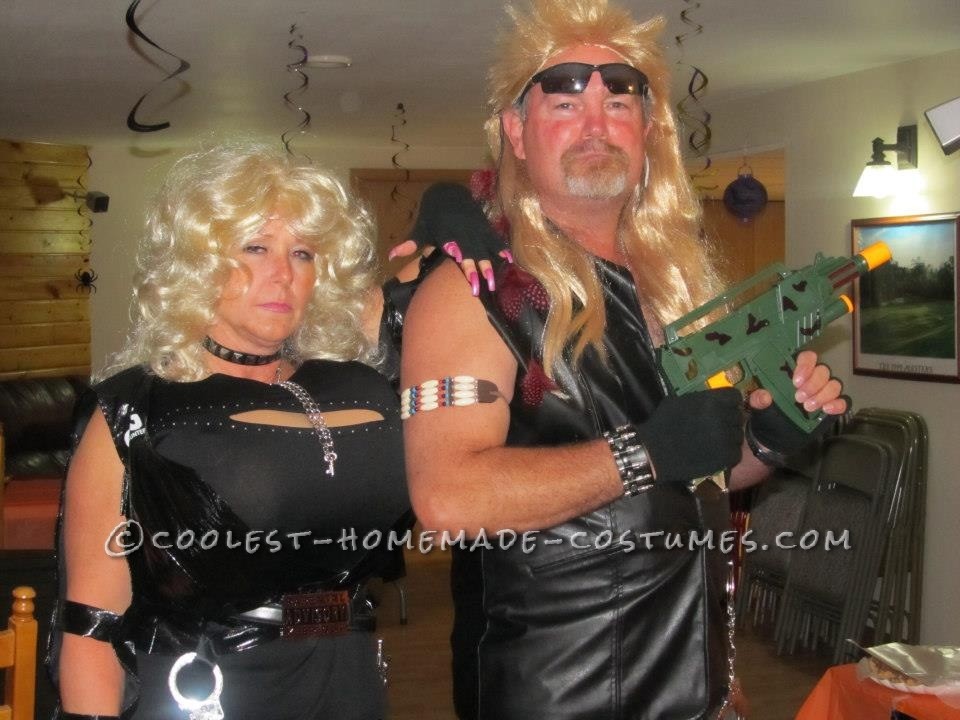 The Bounty Hunter Beth Porn - Supersized Beth and Dog the Bounty Hunter Couple Halloween Costume
