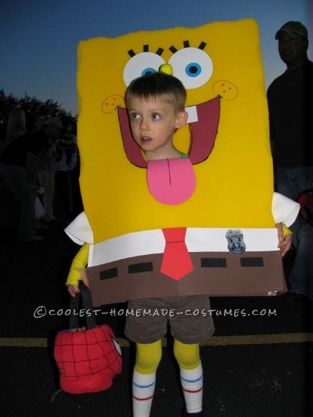 Homemade Spongebob Costume: People Thought SpongeBob was Part of the Show!