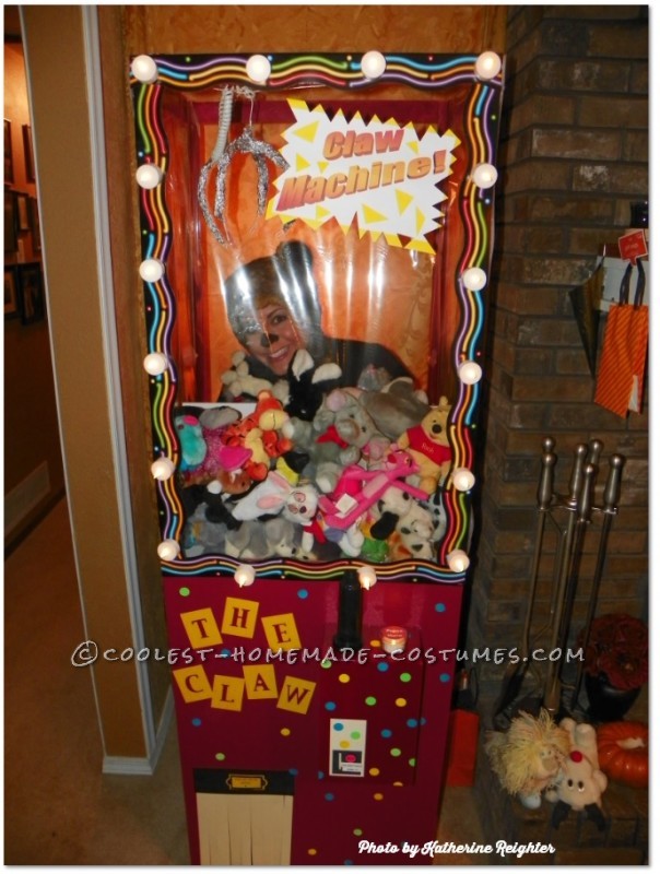 Coolest 40+ Homemade Claw Machine Costumes for Halloween