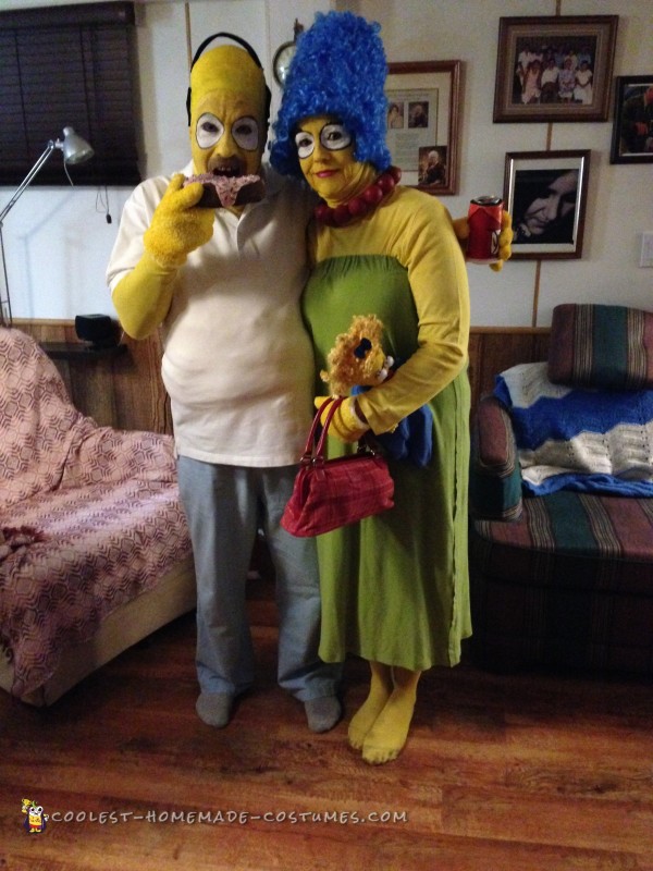 Homer and Marge Simpson Couple Costume