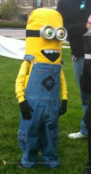 Cool Bob the Minion Costume
