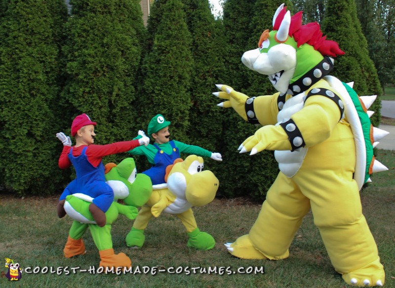 Awesome Homemade Mario Family Costume - Bowser, Mario, Luigi, Toad, and ...