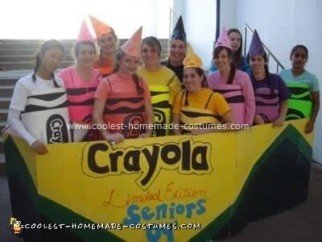 https://www.coolest-homemade-costumes.com/files/2017/01/coolest-box-of-crayons-group-costume-30-21574624-322x242.jpg