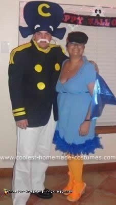 Coolest Captain Crunch and Toucan Sam Couple Costume