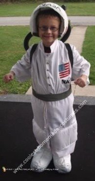 Coolest Homemade Astronaut Costume