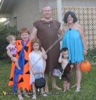 Coolest Homemade Flintstone Family Halloween Costume Idea