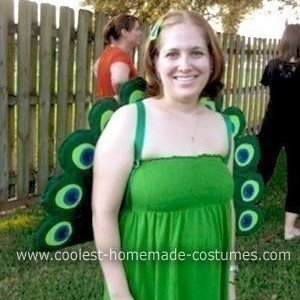 175+ Gorgeously Awesome Homemade Peacock Costume Ideas