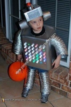 Coolest Homemade Robot Kids Halloween Costume