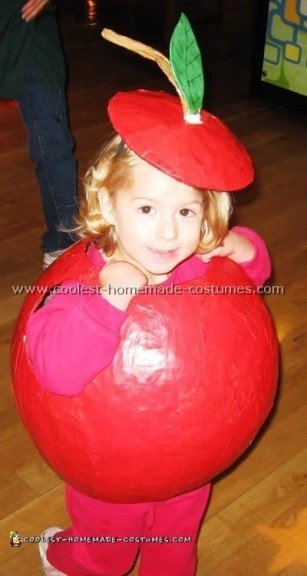 Cool DIY Apple Costume and Ideas for Easy Halloween Costumes to Make