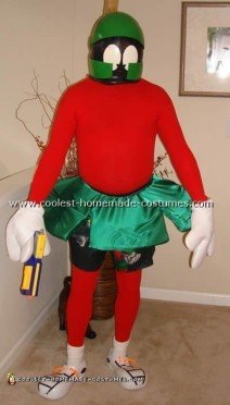 Coolest Homemade Marvin the Martian Costume