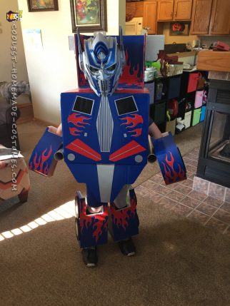 Cool DIY Transforming Optimus Prime Halloween Costume