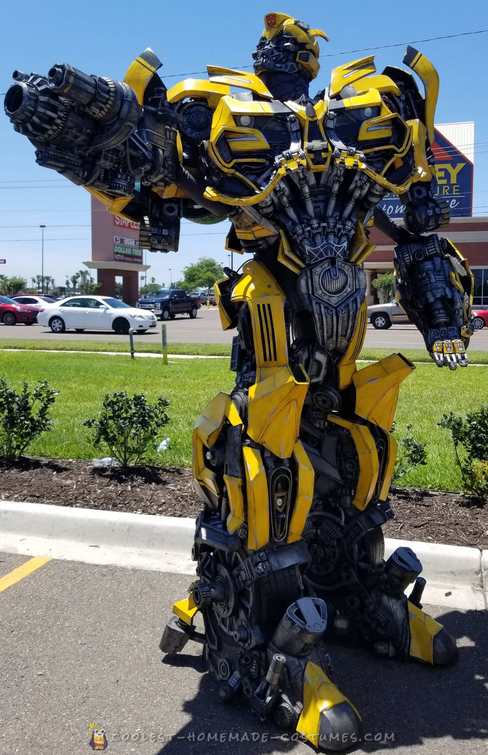 The Amazing 10' Bumblebee Costume!