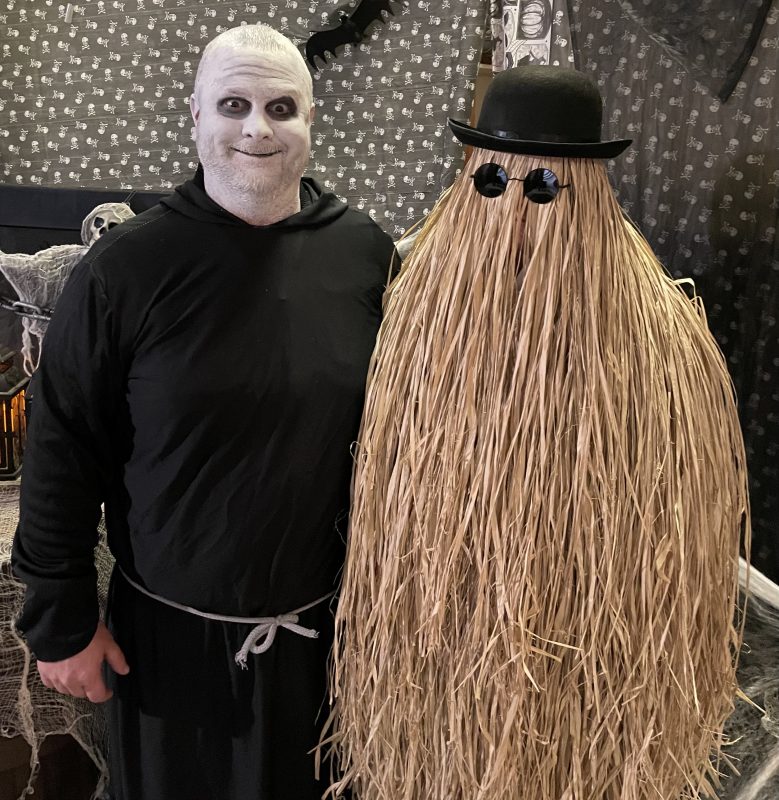 Easiest Cousin Itt And Uncle Fester Couple Costume With The Most Wins 1234